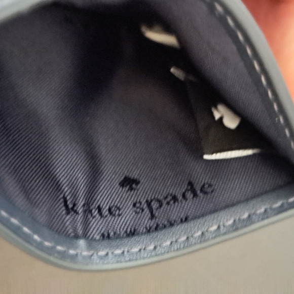 Spade Flower PVC, Navy Multi colored NWT - Picture 4 of 6